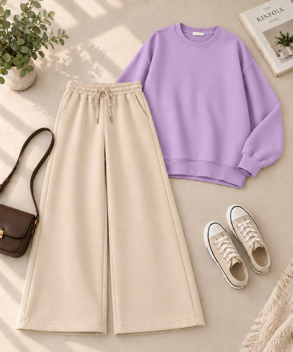 Sweatshirt with Beige Flapper Trouser