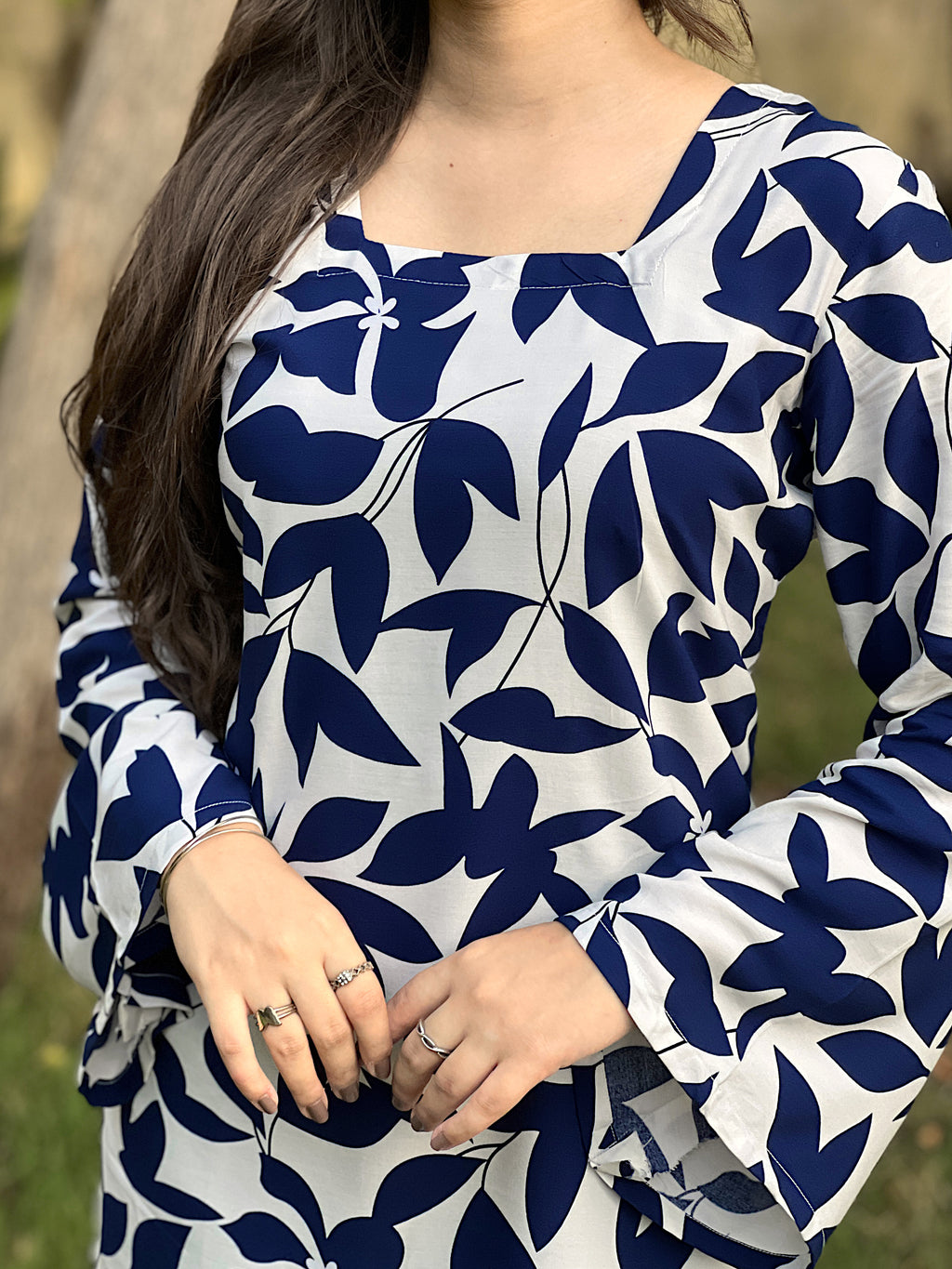 Blue Leaf Print Short Kurti With Flared Sleeves
