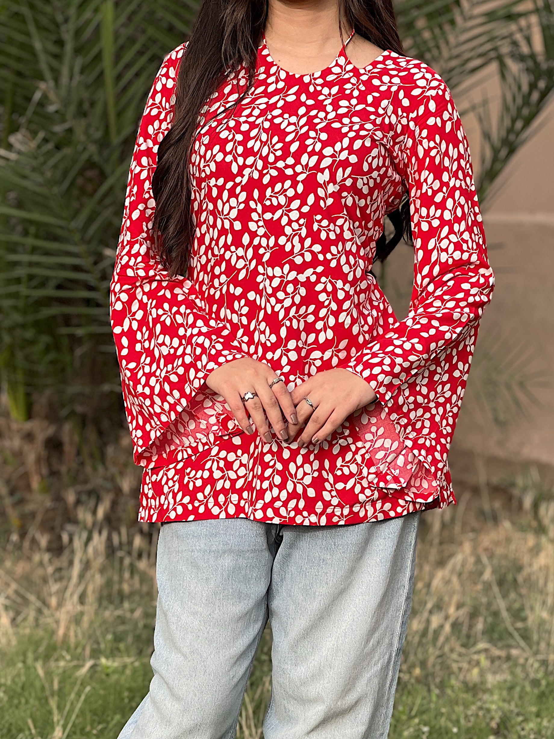 Red White Leaf Print Short Kurti With Flared Sleeves