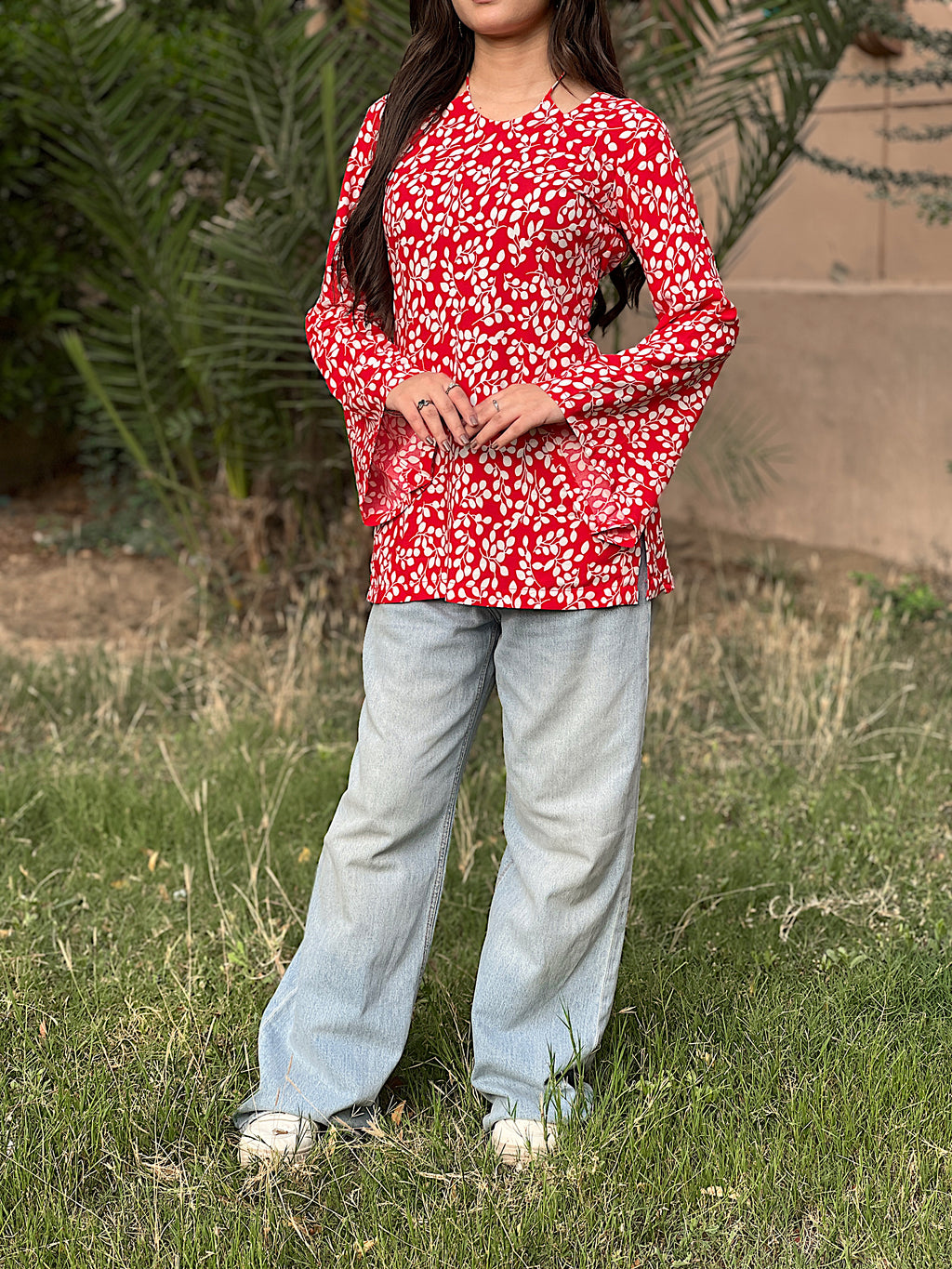 Red White Leaf Print Short Kurti With Flared Sleeves