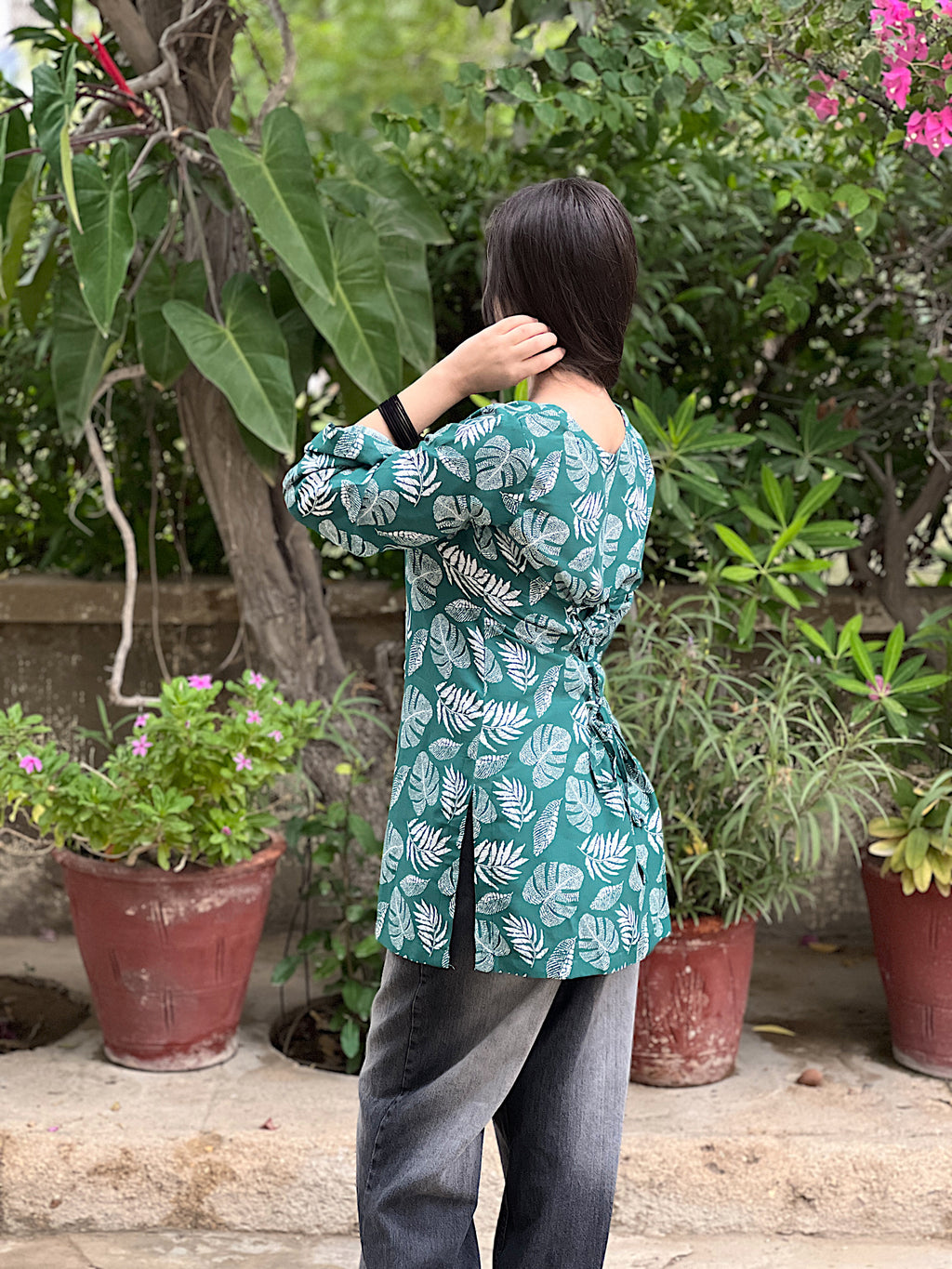 Emerald Green Leaf Short Kurti With Flared Sleeves