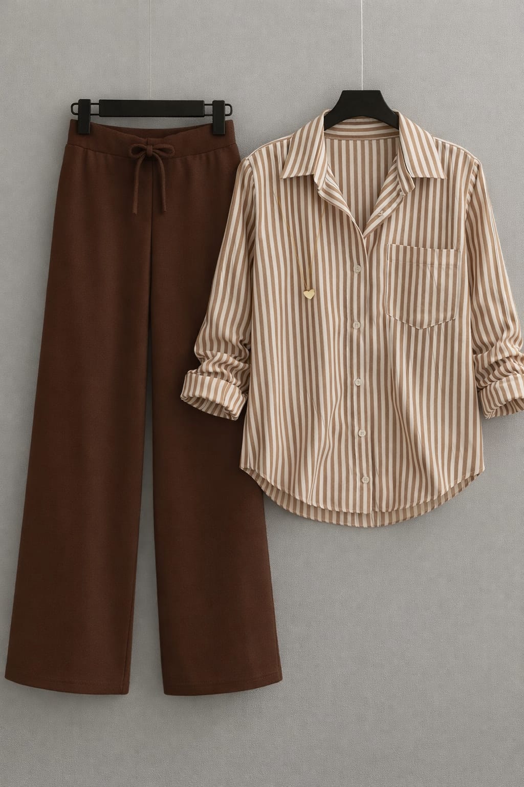BEIGE LINING BUTTON DOWN SHIRT WITH BROWN FLAPPER TROUSER