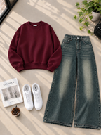 Sweatshirt With Greenish Shaded Wide Leg Jeans