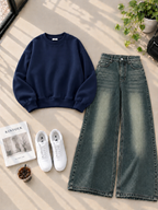 Sweatshirt With Greenish Shaded Wide Leg Jeans